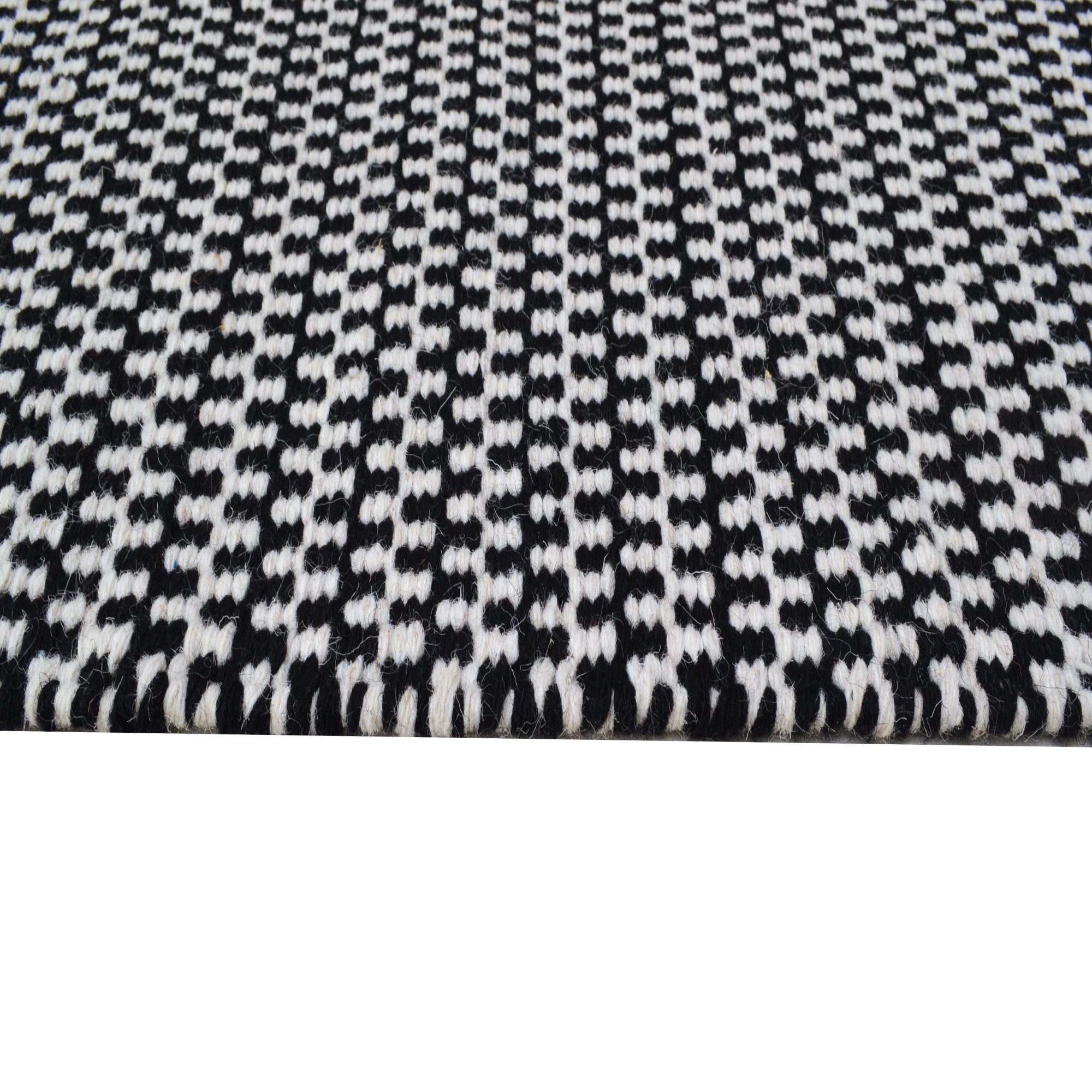 Handwoven Scandi Wool Rug- 6443- Black/White-80x150cm