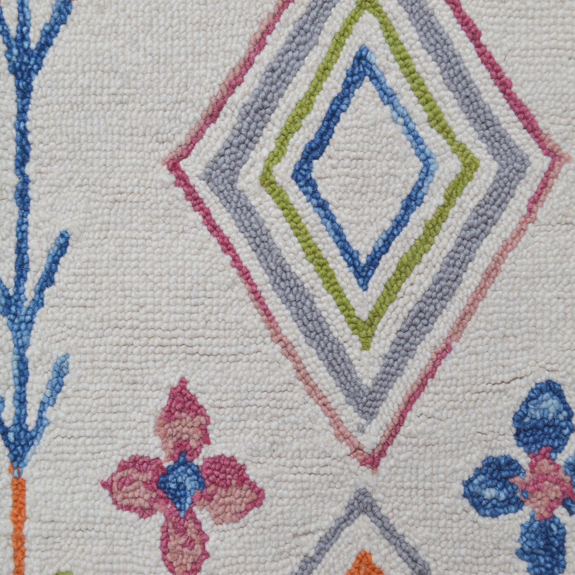 Handtufted Wool Rug-Decotex 6451-Ivory/Multi-80X150cm