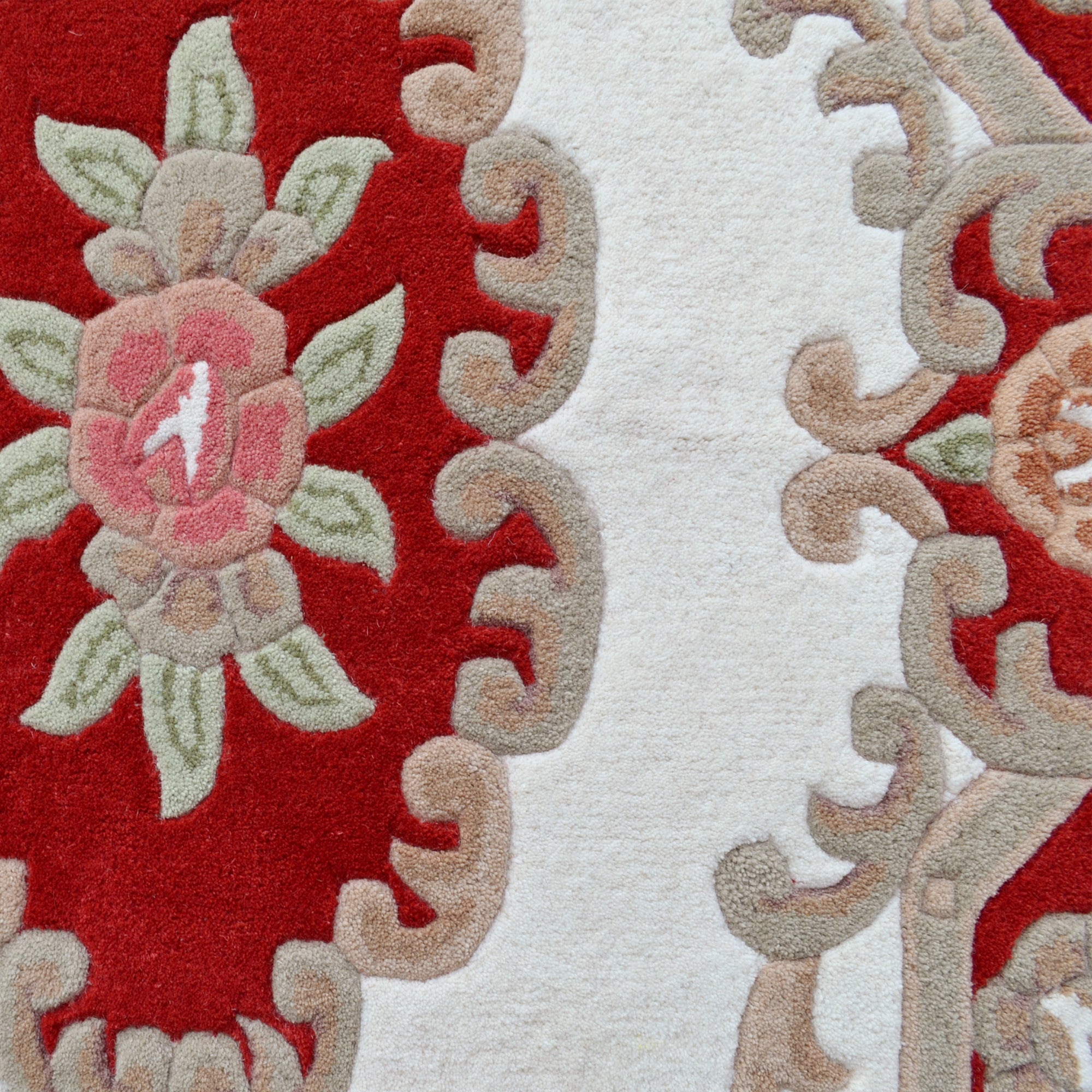 Traditional Handmade Wool Rug-Avolon-Ivory-Red