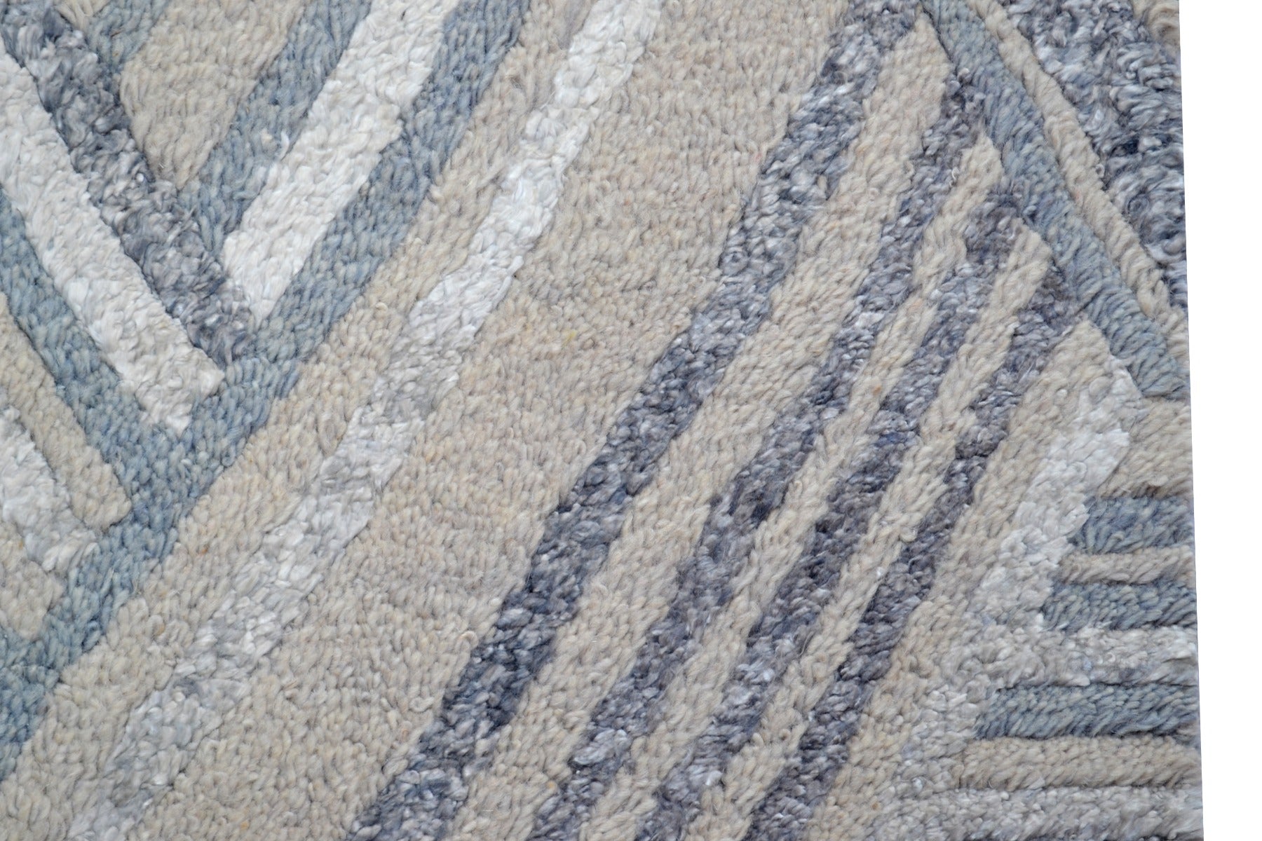 Handknotted Abstract Bamboo Silk and Wool Rug - 024 - Natural Grey - 242x303cm