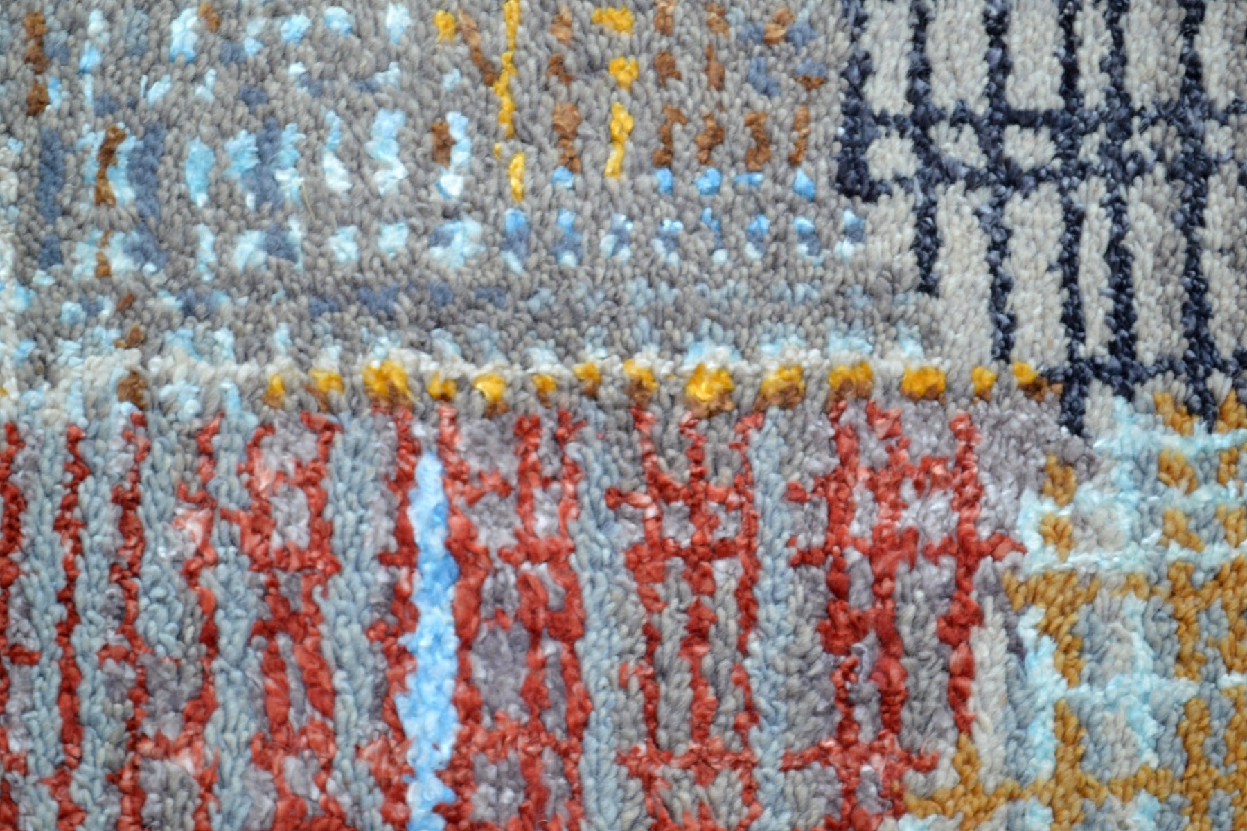 Handknotted Abstract Bamboo Silk and Wool Rug - 074 - Multi Silver - 246x300cm