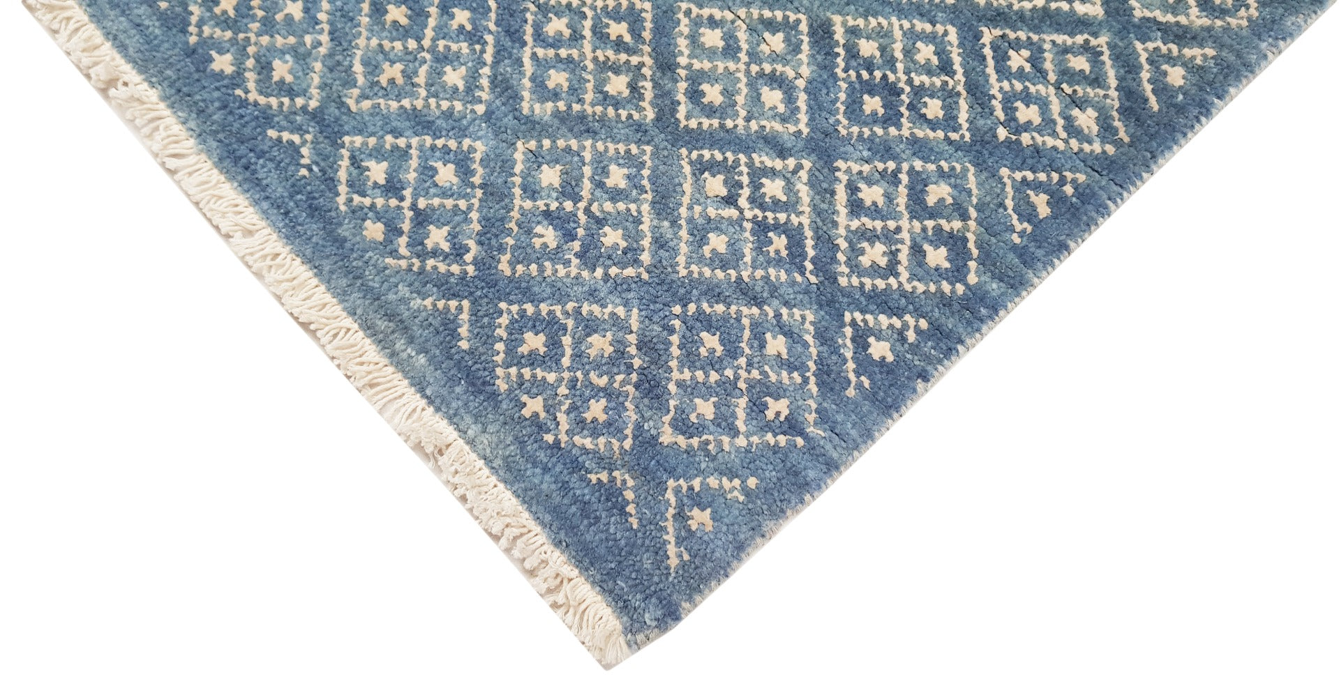 Designer Handknotted Wool Rug - New York - Lt. Blue - 91x163cm