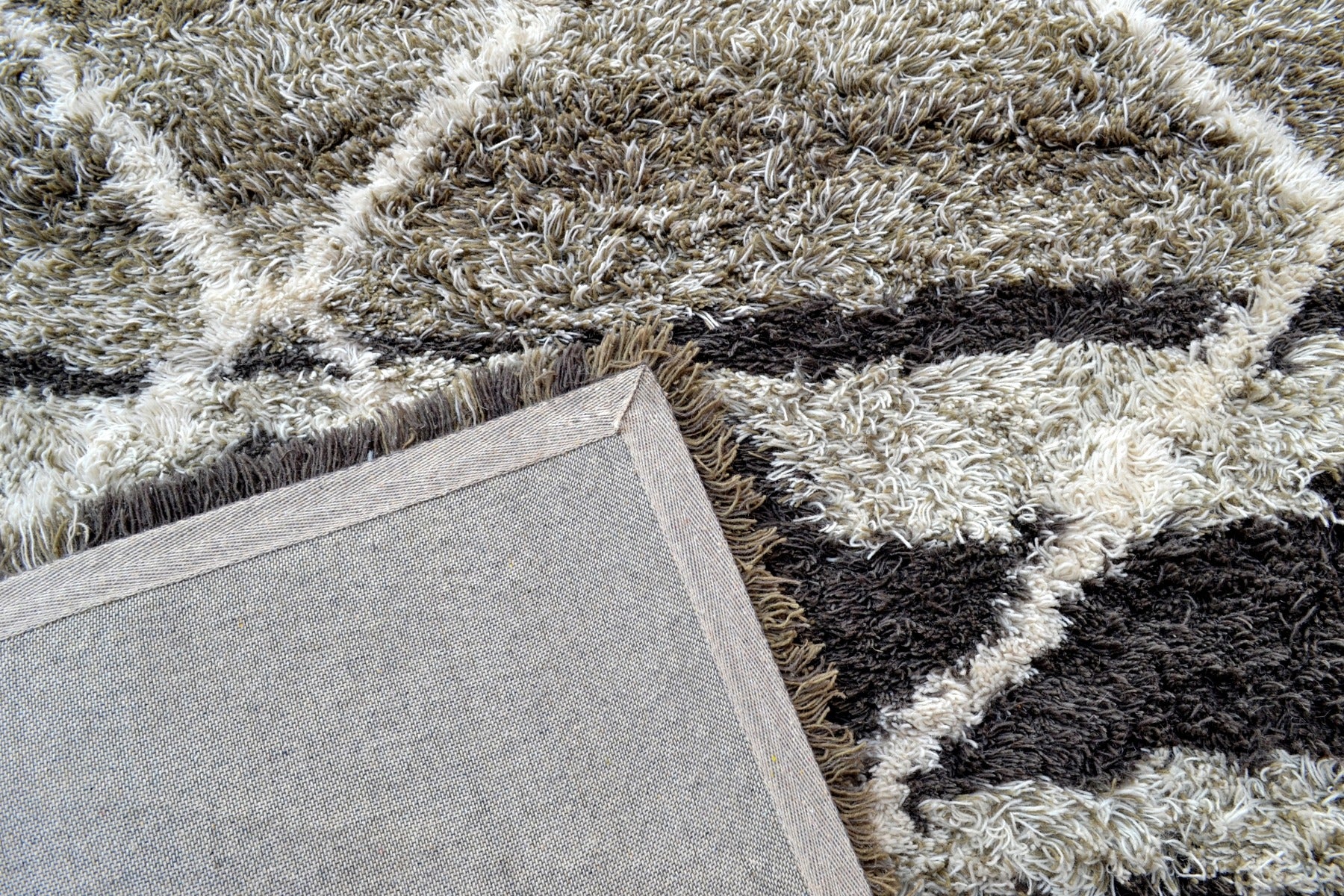 Luxurious Handmade Wool Rug - Comfy 6228 - Brown - 120X180cm