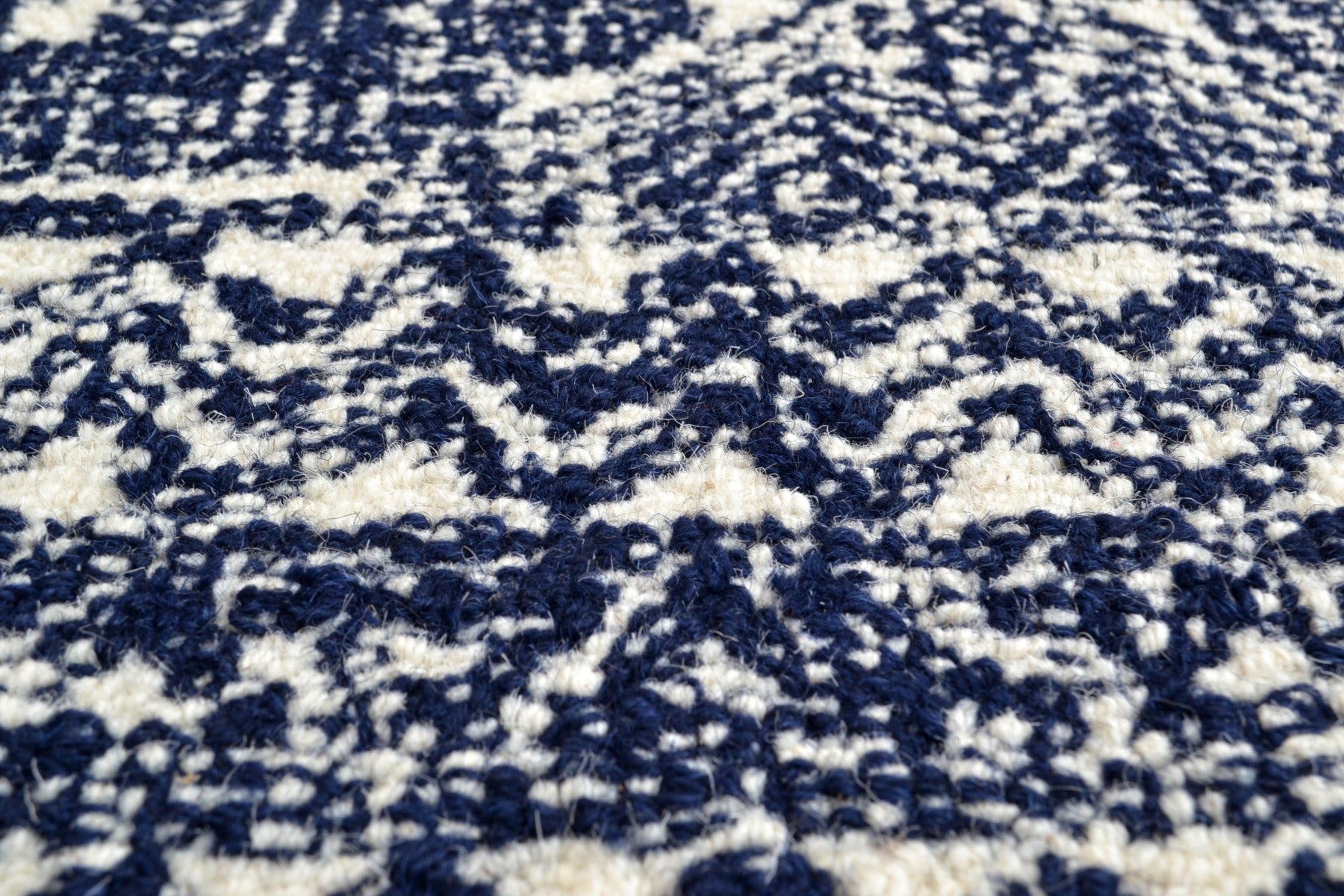 Imperial Handmade Wool Rug - 6210 - Navy/Cream - 110x160cm