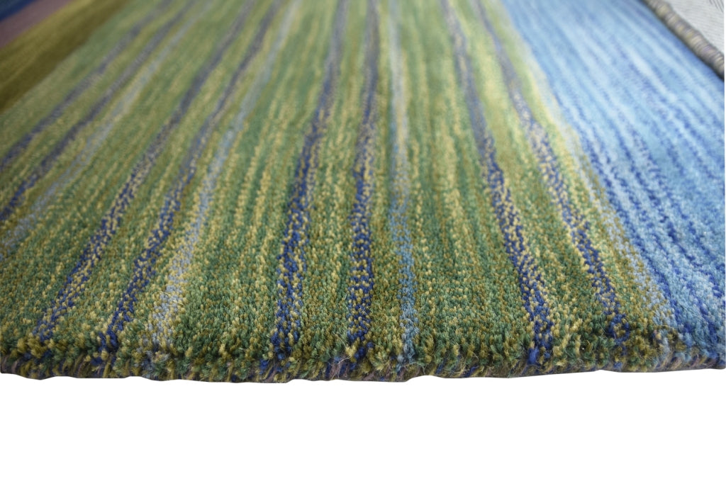 Designer Handmade Wool Rug - Infinite 1101 - Green - 110x160cm