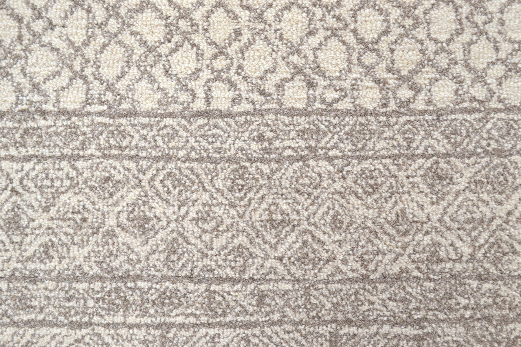 Designer Handmade Wool Rug - Newcastle 6203 - Natural - 110x160cm