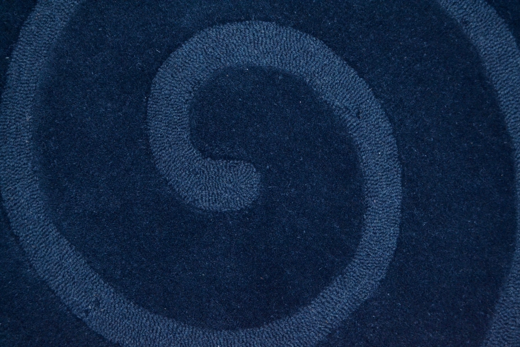 Handwoven Round Wool Rug - Swirl - Navy - 160x160cm