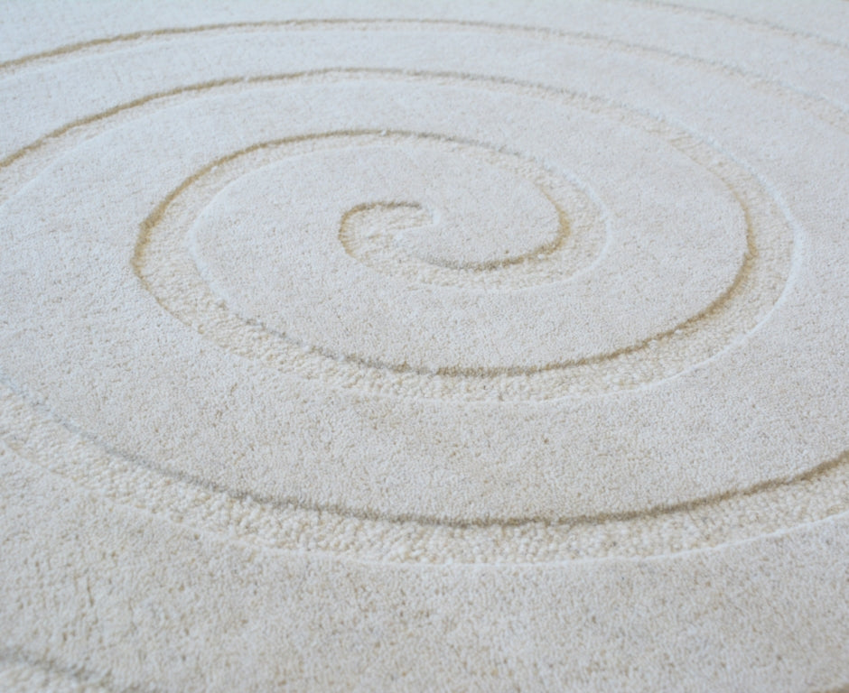 Handmade Round Wool Rug - Swirl - White - 160x160cm