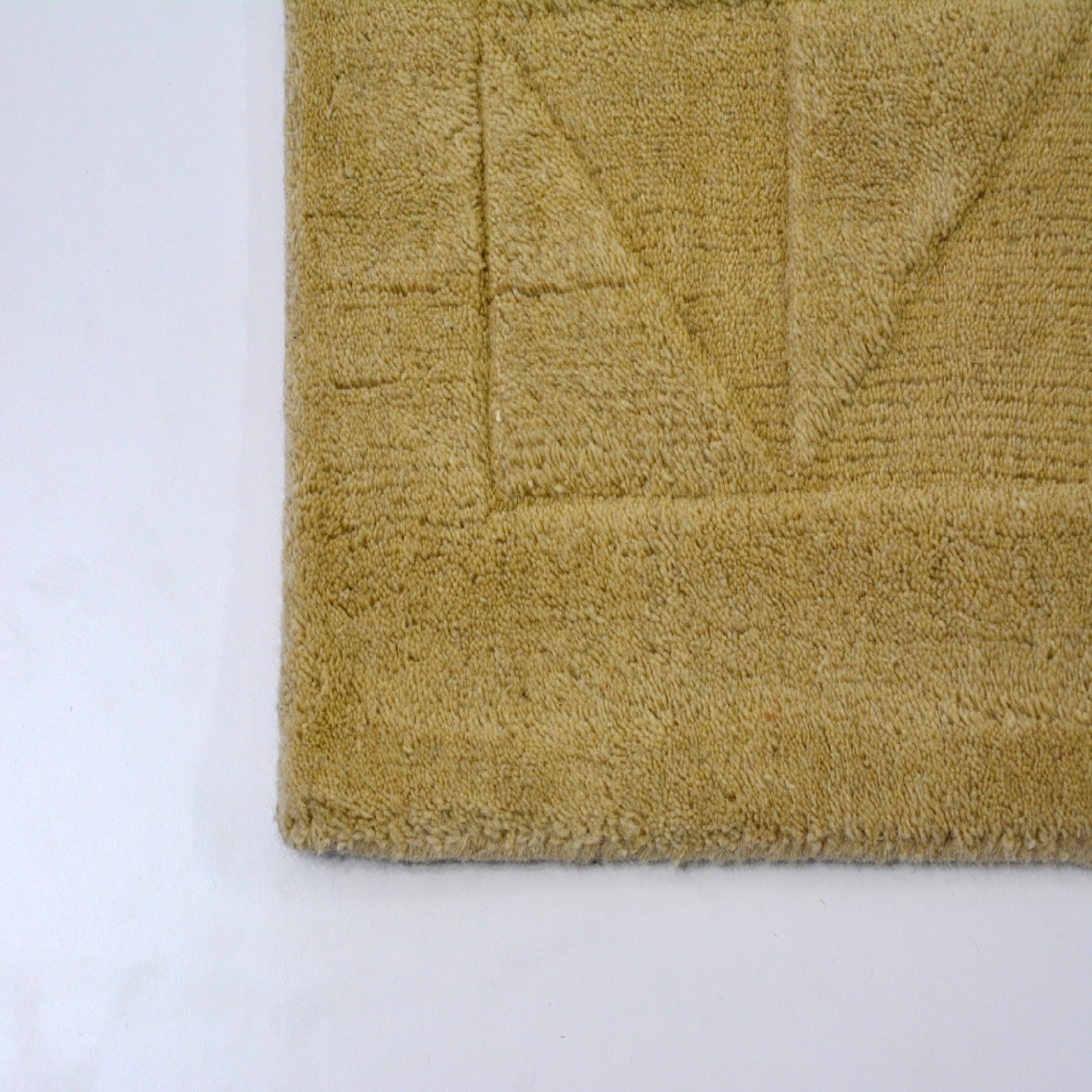 Handmade Contemporary Wool Rug - Triangle - Irish Cream - 110x160cm