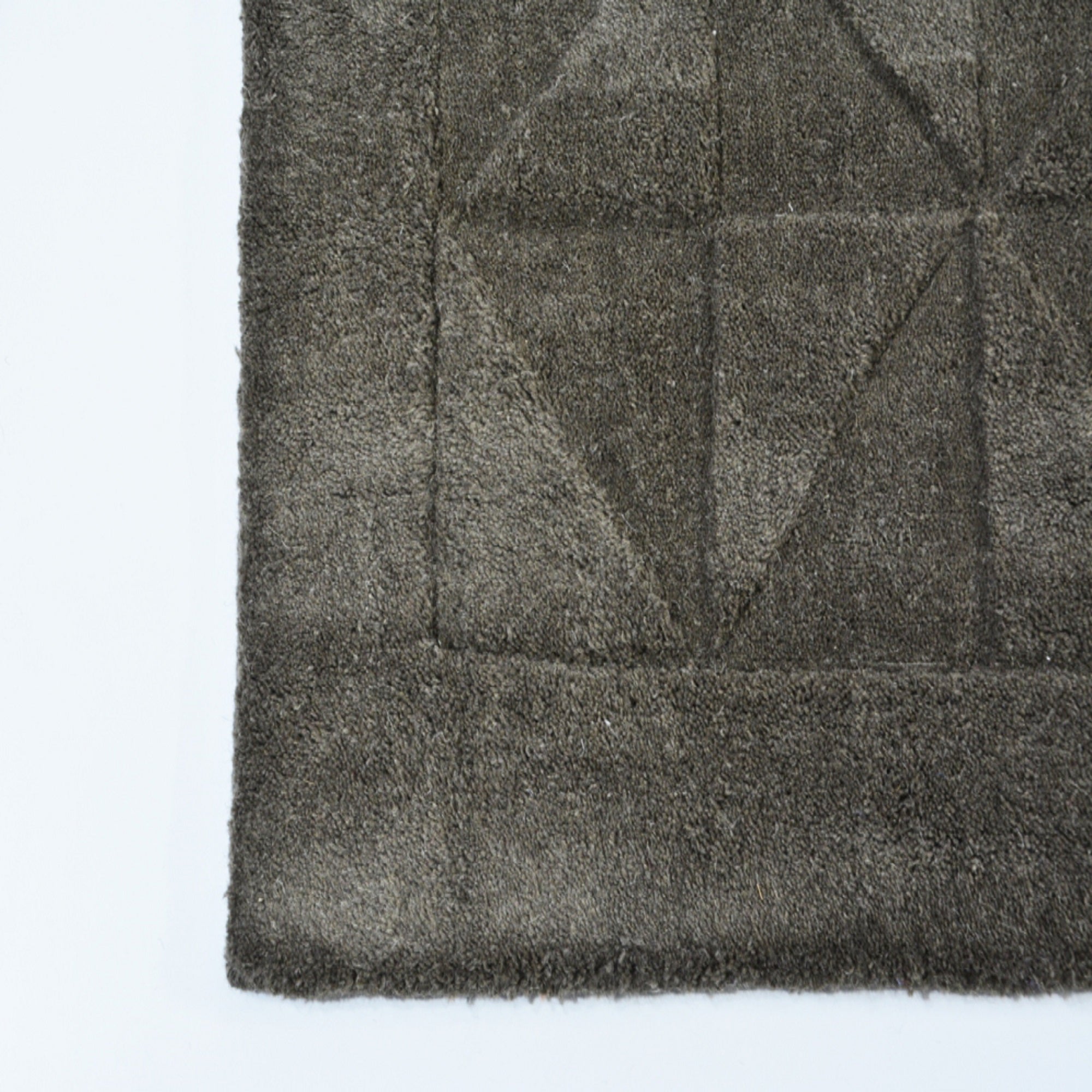 Handmade Contemporary Wool Rug - Metallic Grey - 110x160cm