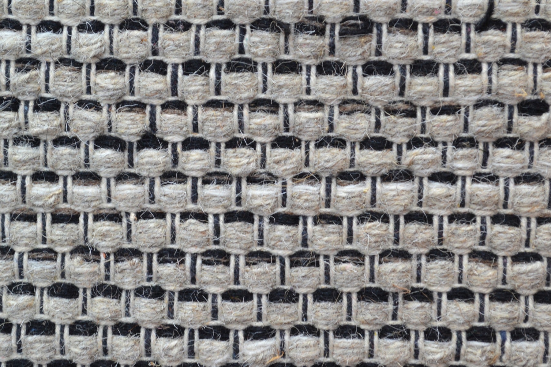 Modern Handwoven Wool Rug - Dotts - Natural/Beige Cream - 70x140cm