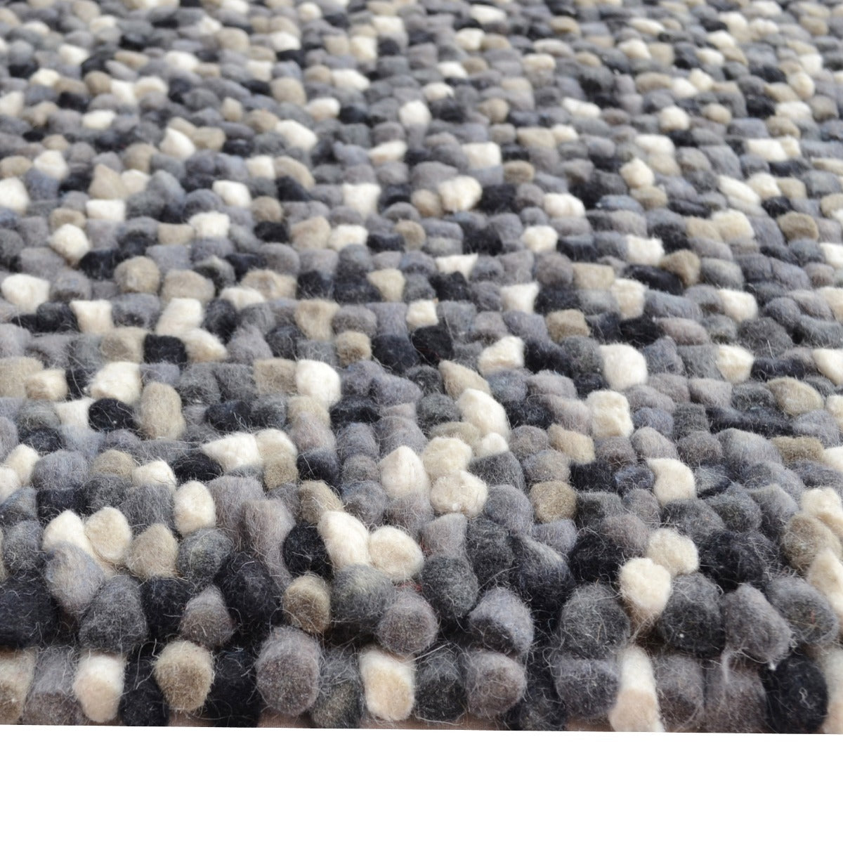 Handwoven Chunky Wool Rug - Jelly Bean - Grey - 120x170cm
