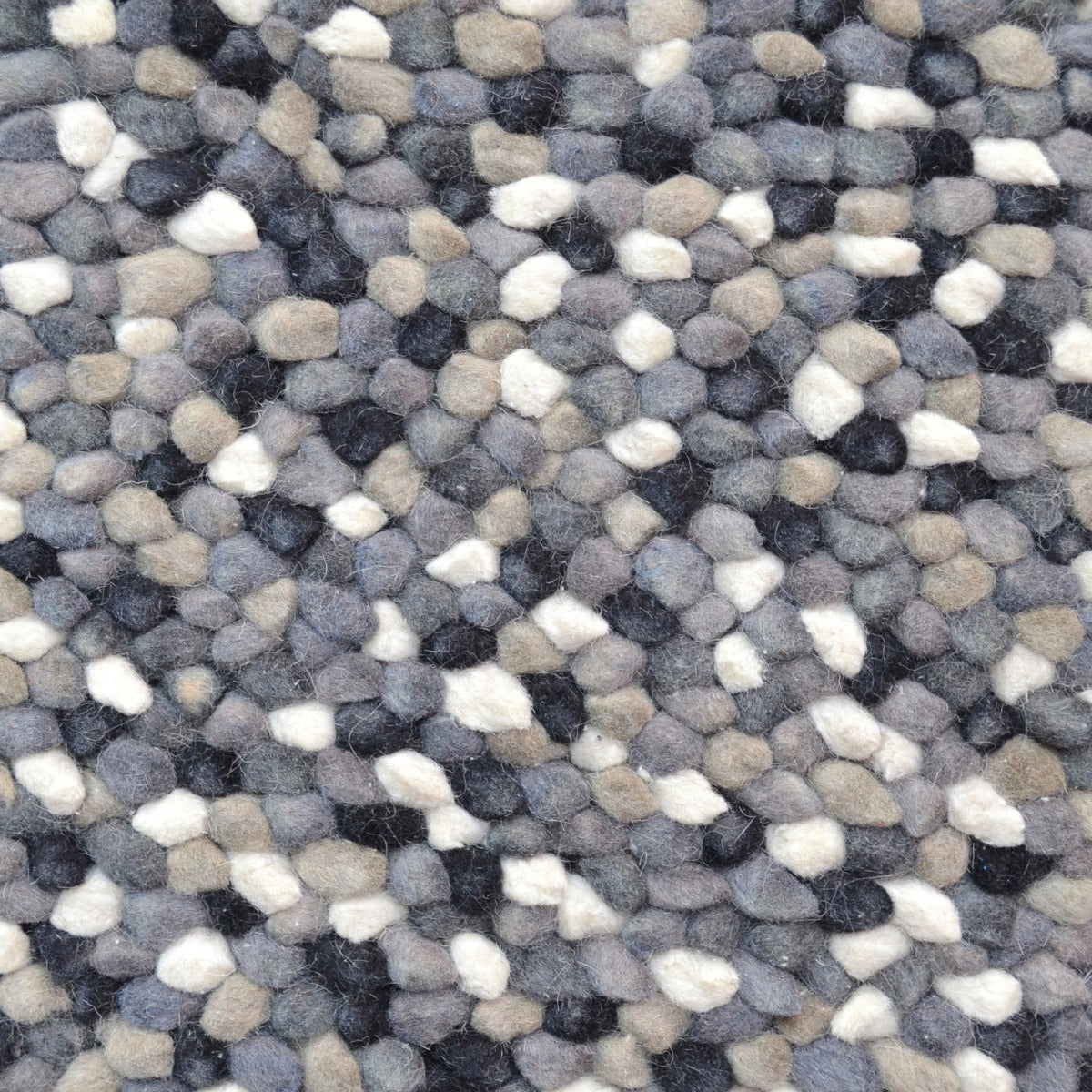 Handwoven Chunky Wool Rug - Jelly Bean - Grey - 120x170cm