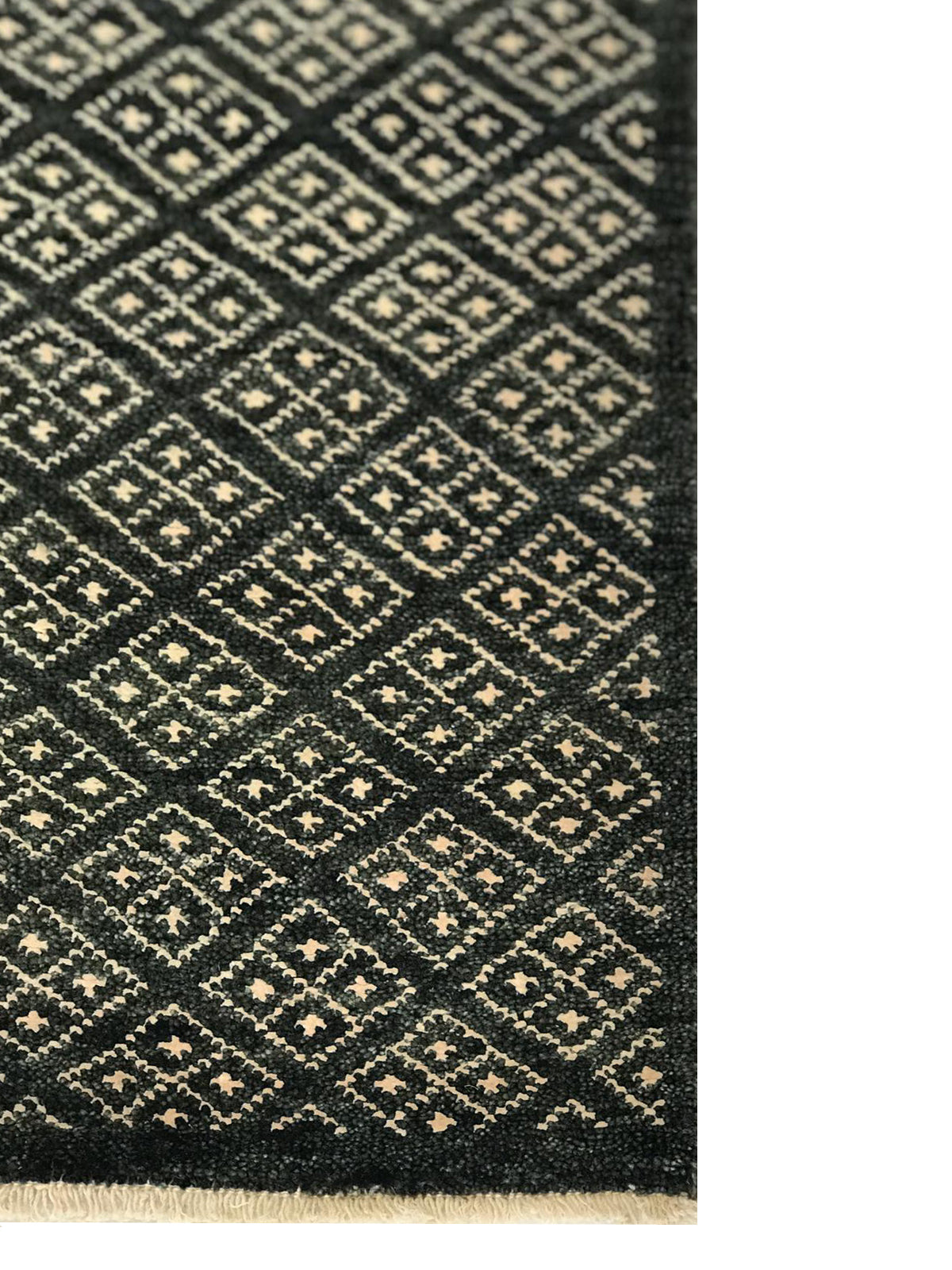 Designer Handknotted Wool Rug - New York - Charcoal - 242x295cm