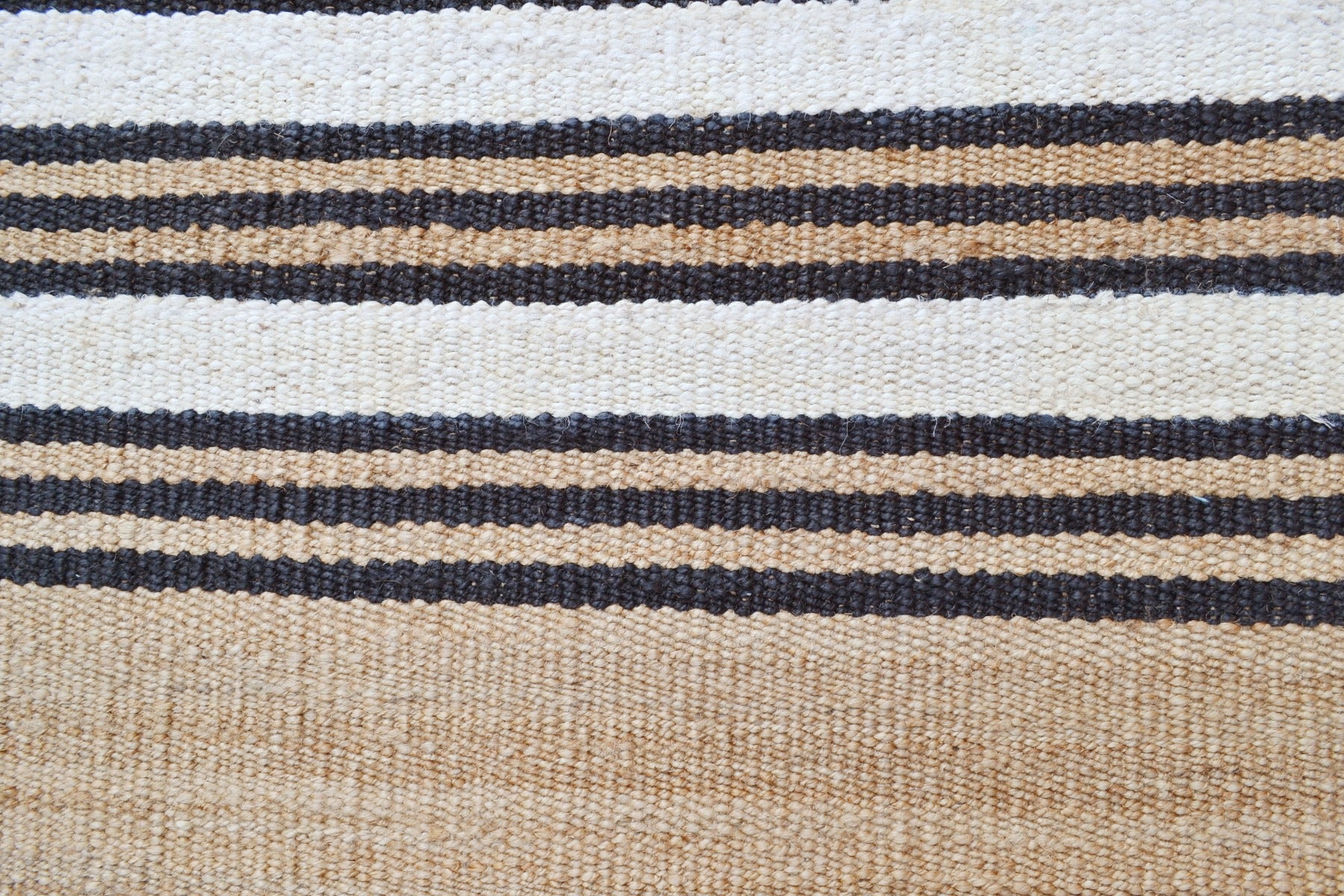 Africo Natural Jute Rug - 1090 - Natural/Black - 80X150cm