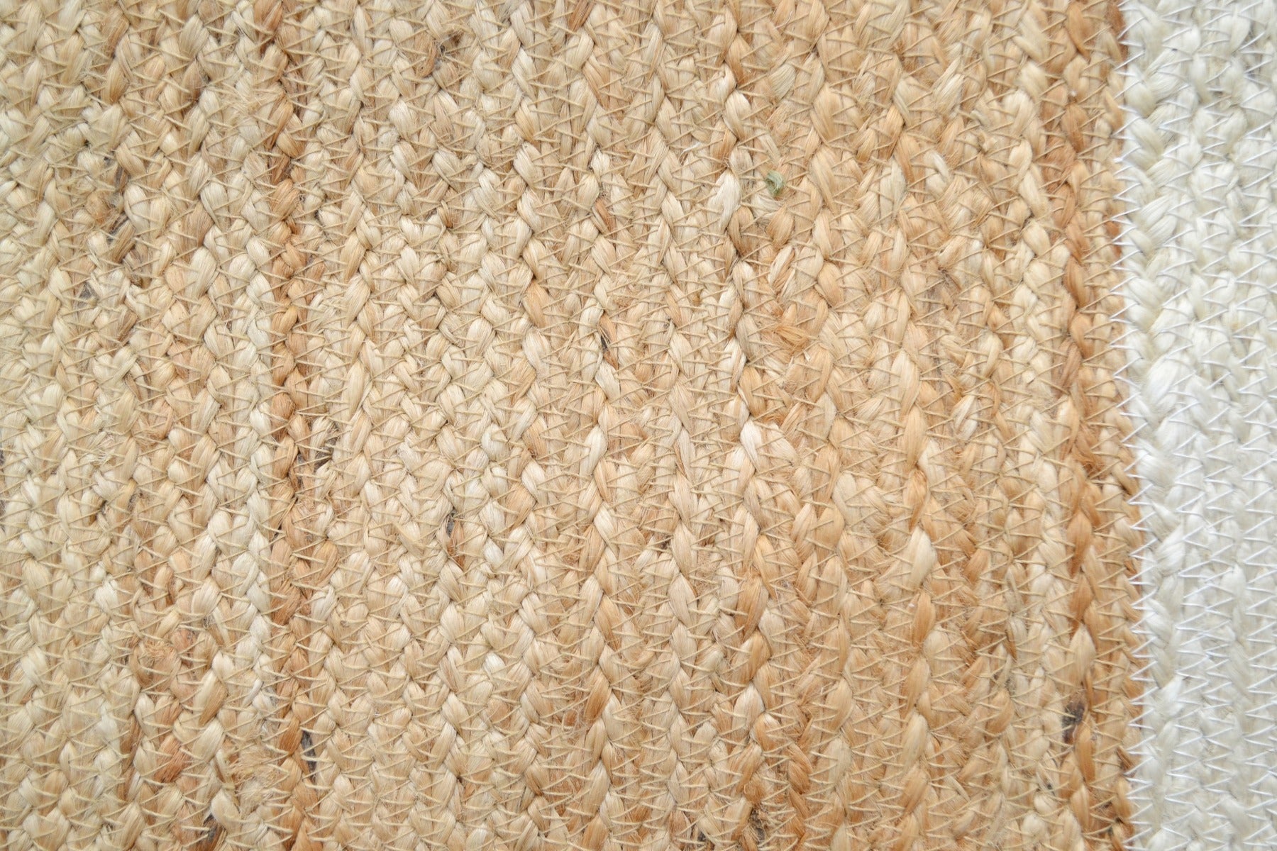 Handwoven Natural Jute Rug - Mauji 1089 - Natural/Ivory - 110X160cm