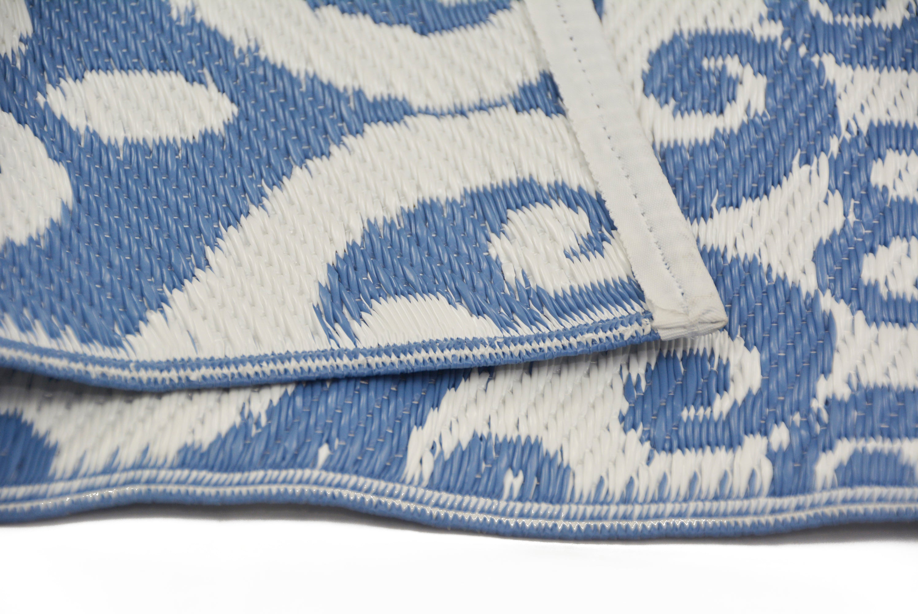 Vibrant & Reversible Outdoor/Indoor Mats - Chatai 2036 - Allure/White - 120x170