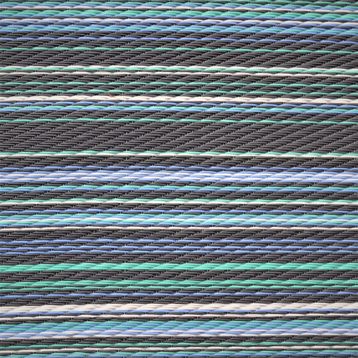 Reversible Outdoor Plastic Mat - Chatai Rongoli - Grey- 120x170cm