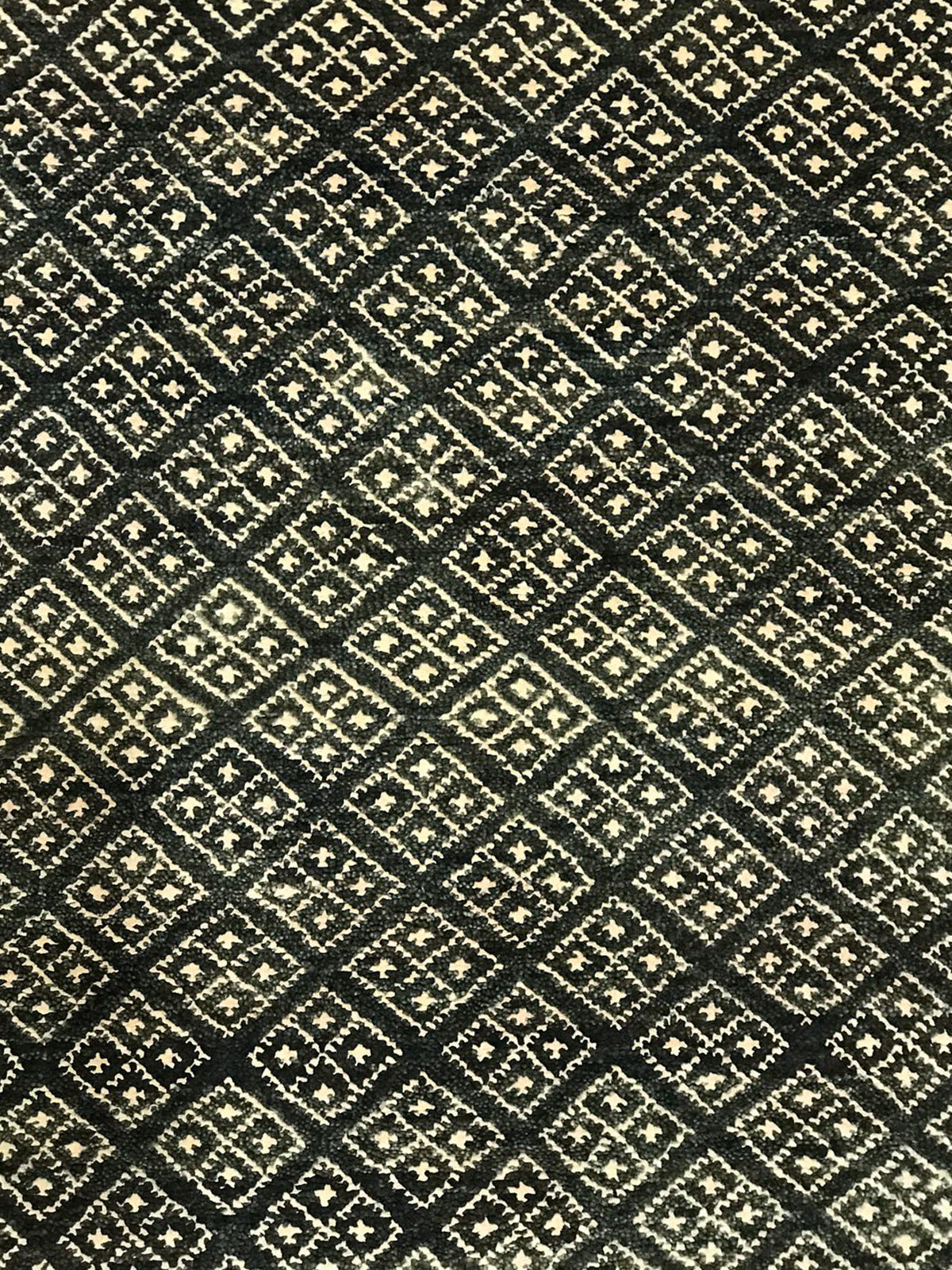 Designer Handknotted Wool Rug - New York - Charcoal - 242x295cm